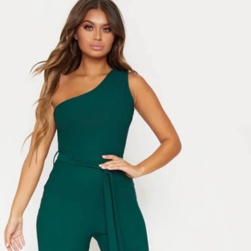 PrettyLittleThing Green One-Shoulder Jumpsuit